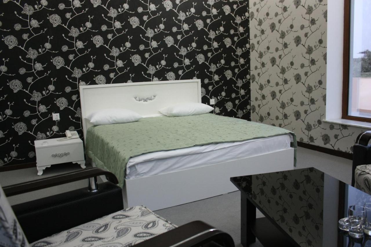Titanik Hotel Baku Ngoại thất bức ảnh